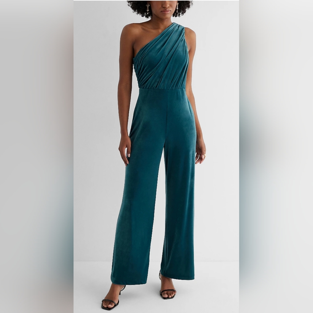✨️Final Price✨️NWT Sz M Express Teal Velvet One Shoulder Jumpsuit